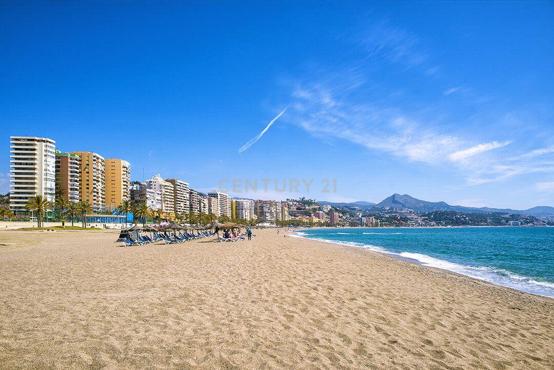 Prédio à venda no centro de Málaga – Oportunidade para investidores - Image 7