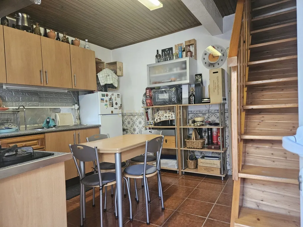 Casa Renovada em Penamacor com Vista Panorâmica - Image 3