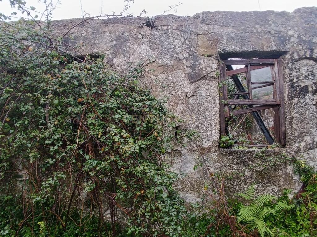 Quinta De Além com casa rústica em ruína para reabilitação total de 2 quartos no centro de Cete, Paredes - Image 59