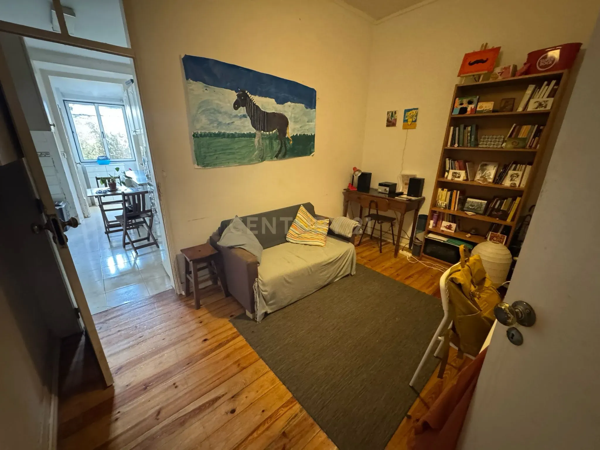 Apartamento T2 com terraço em Alcântara - Image 7