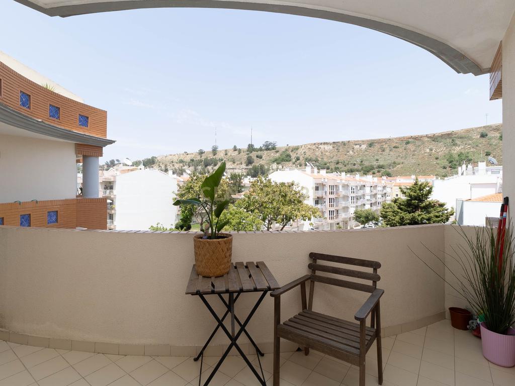 Apartamento Duplex T3 perto do mar na Caparica — Conforto, Elegância, Proximidade da Natureza e Estilo de Vida Descontraído - Image 54