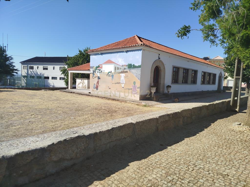 Moradia T5 em  Numão - Vila Nova de Foz Côa - Image 36