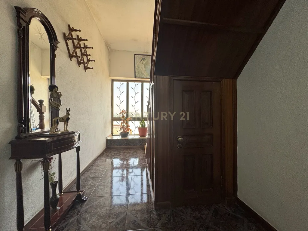 Moradia com 3 Apartamentos com área exterior em Vilela, Paços de Ferreira - Image 15