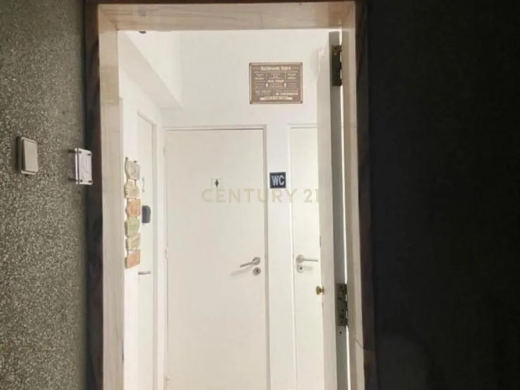 Apartamento T3 + 1 com Licença de Alojamento Local – Estrela / Campo de Ourique, Lisboa - Image 22