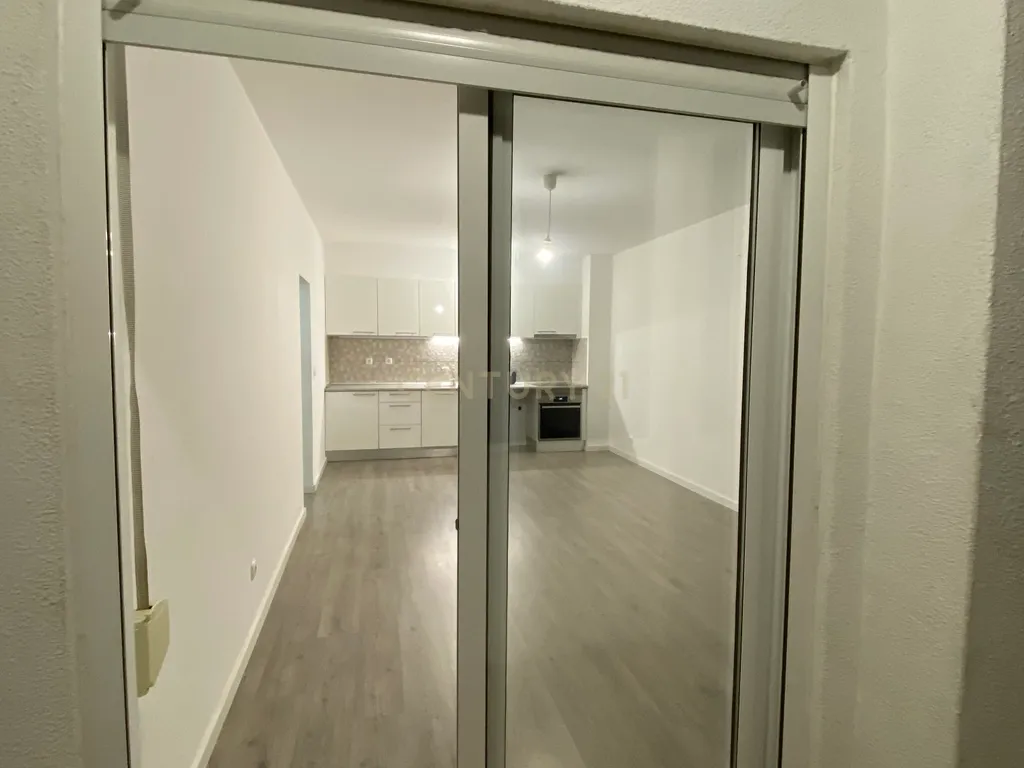 Apartamento T2 em São Sebastião, Setúbal - Image 2