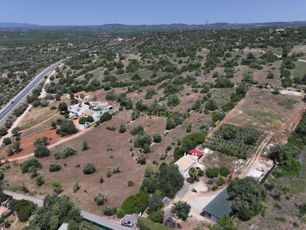 Terreno rústico localizado em Gateiras em Tunes, com uma área total de 14880m². - Image 22