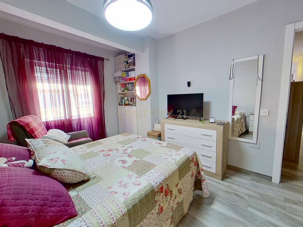 Apartamento renovado com 3 quartos a 10 minutos a pé do centro histórico - Image 14