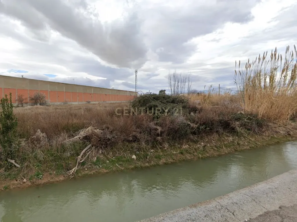 CONJUNTO DE TERRENOS INDUSTRIAIS E AUXILIARES EM SARAGOÇA – MAIS DE 18.000 m² - Image 6