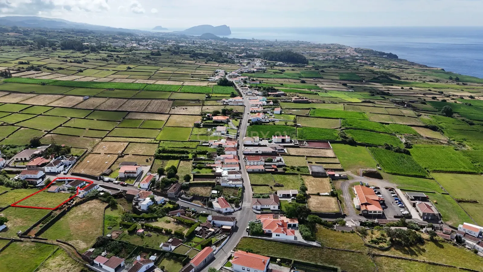 Fotografia 9 de Casa T3 em Cinco Ribeiras, Angra do Heroísmo - 165.000€