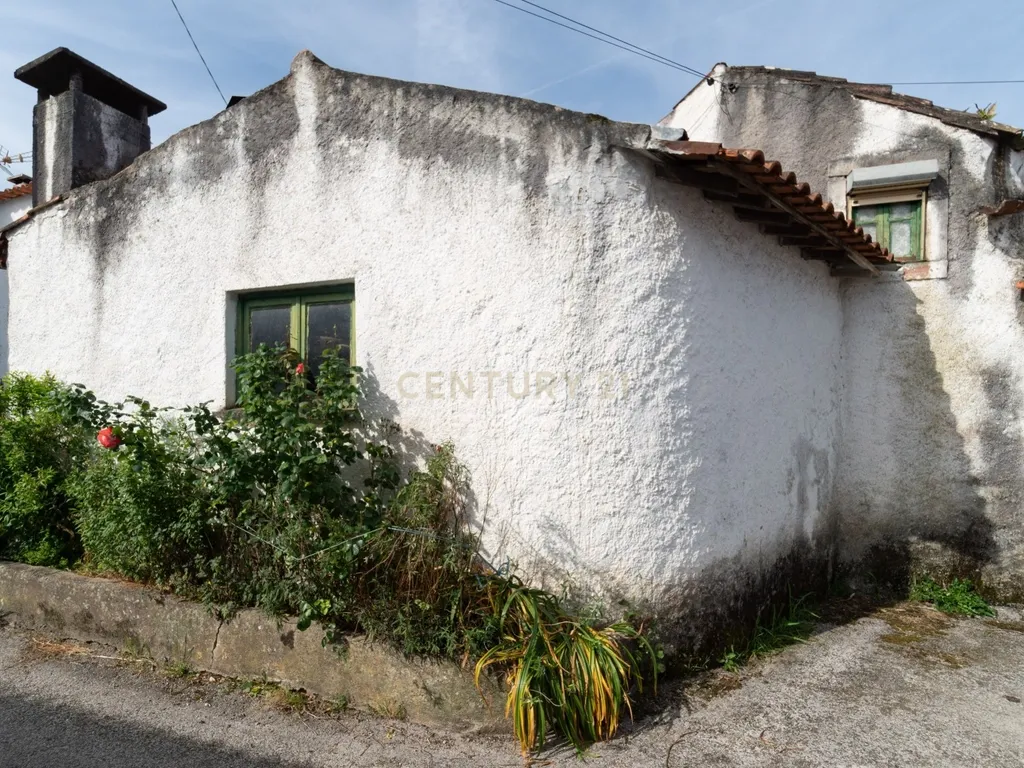 Moradia p/reconstrução com terreno no Forcado – Vila Nova de Poiares - Image 13
