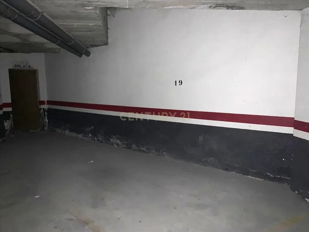 Apartamento T4 c/suite e estacionamento Alhos Vedros - Image 23