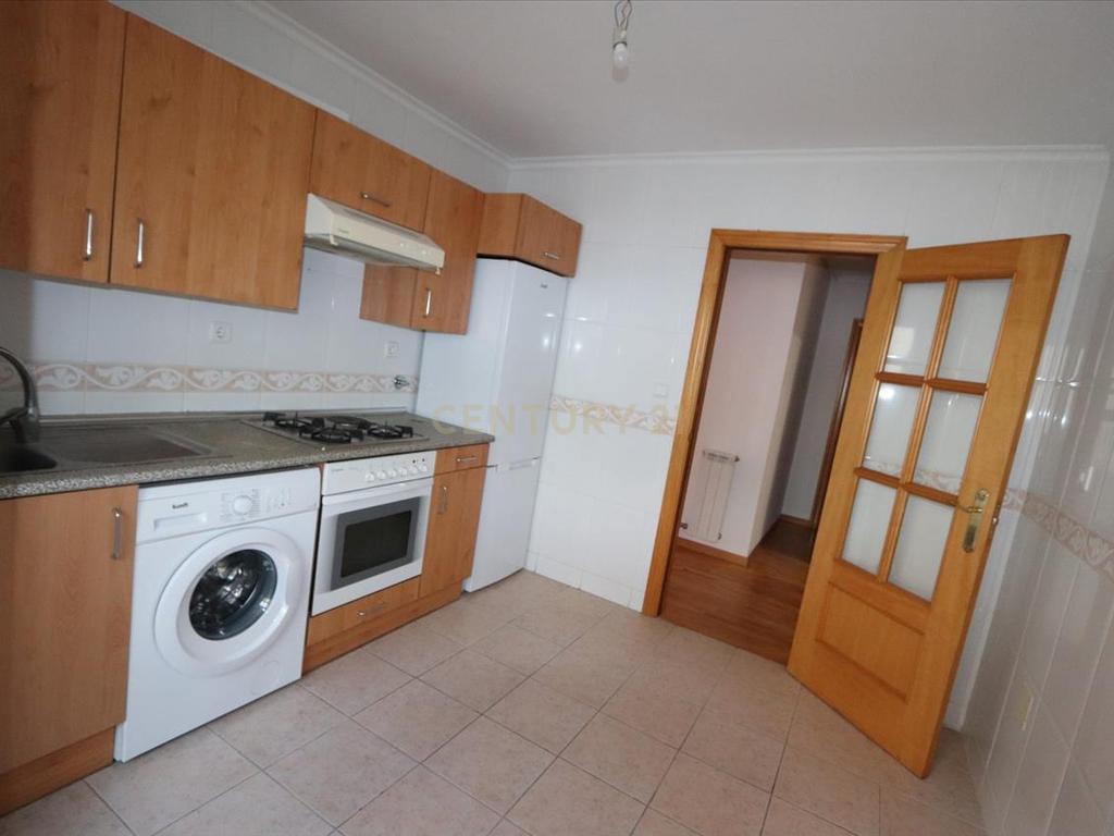 Apartamento T3c/suite em Alhos Vedros - Image 5