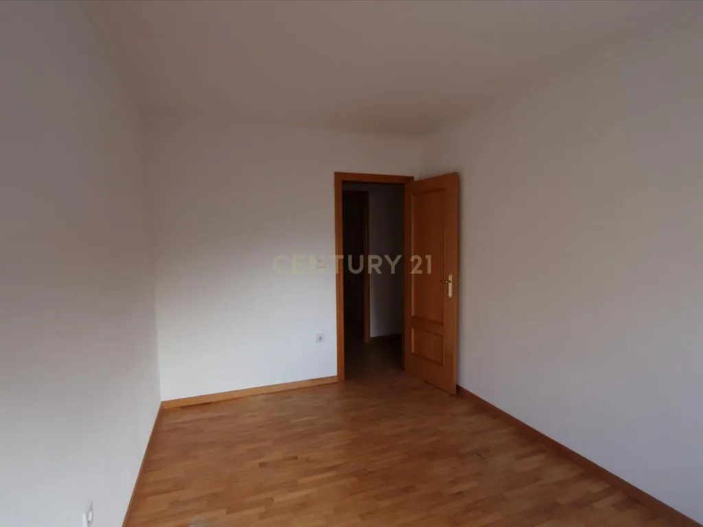 Apartamento T3c/suite em Alhos Vedros - Image 8