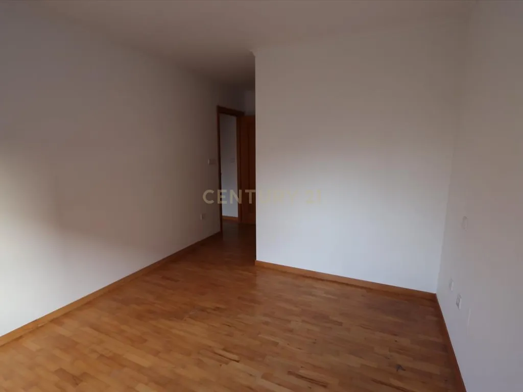 Apartamento T3c/suite em Alhos Vedros - Image 12