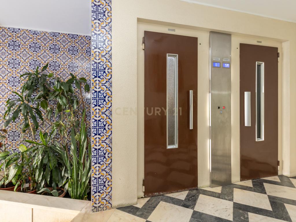 Apartamento 3 Ass. no centro de Setúbal – Av. 22 de Dezembro - Image 7