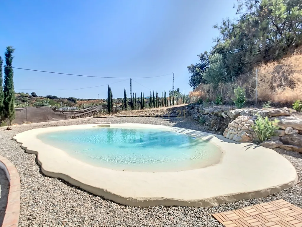 Se vende casa de campo en Coín - Image 20