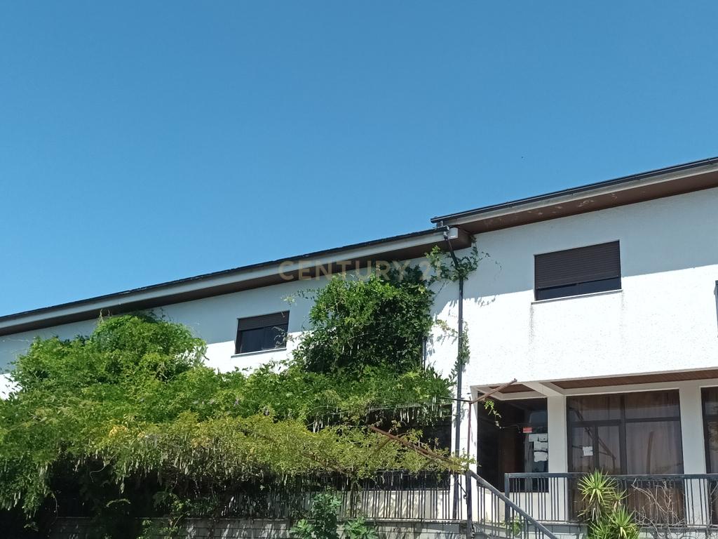 Prédio Comercial - Image 2