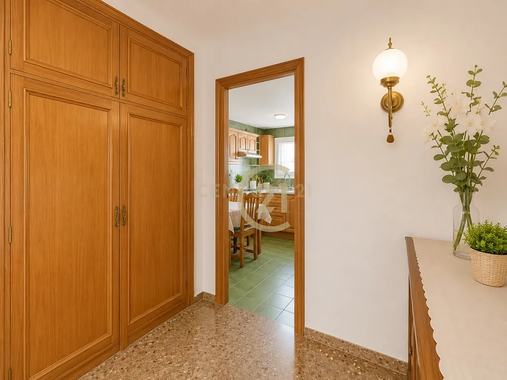 !! Habitação de 265 m² na Avenida Andalucía, Málaga !! - Image 12