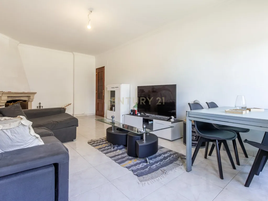 Apartamento T3 em Quinta do Conde, Sesimbra - Image 3