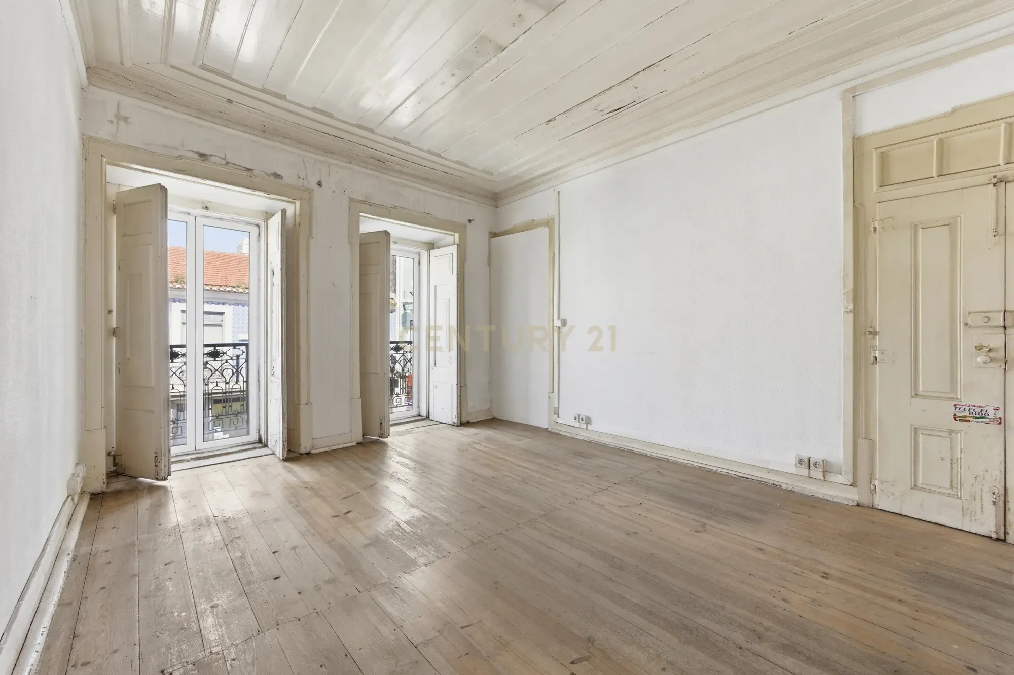 Fotografia 9 de Prédio em propriedade total com 3 pisos no centro de Vila Franca de Xira | Comércio e habitação