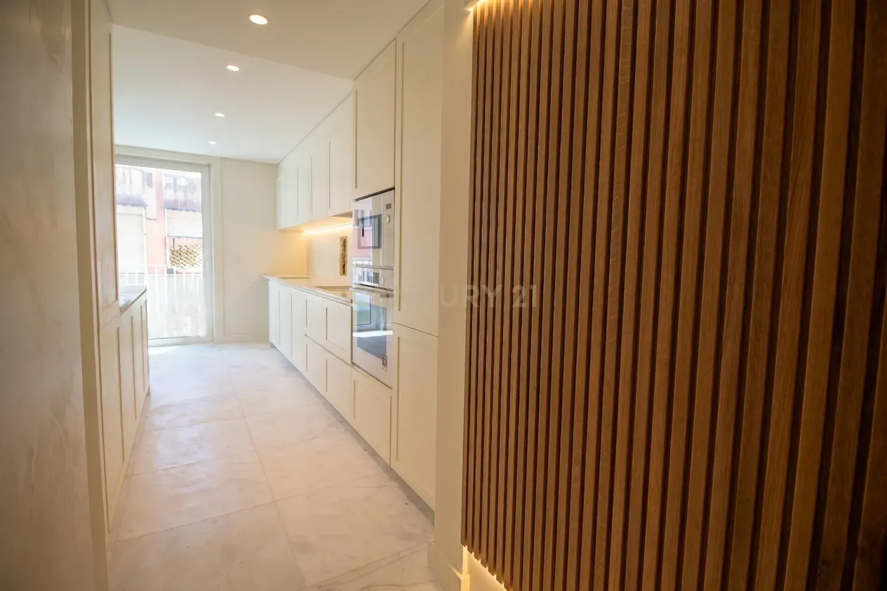 Fotografia 5 de Luxuoso apartamento T3 em Alcântara, Lisboa