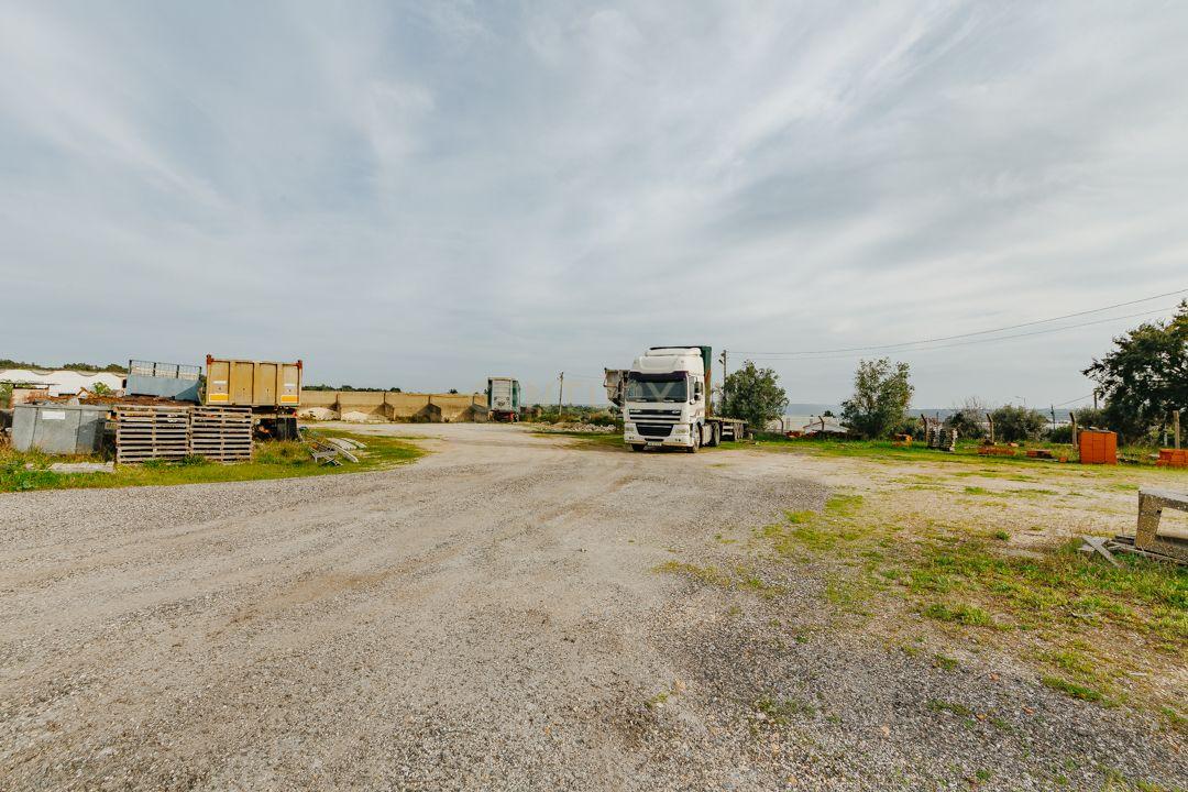 Terreno Urbano com 8 600 m2 para construção, Alcácer do Sal - Image 3