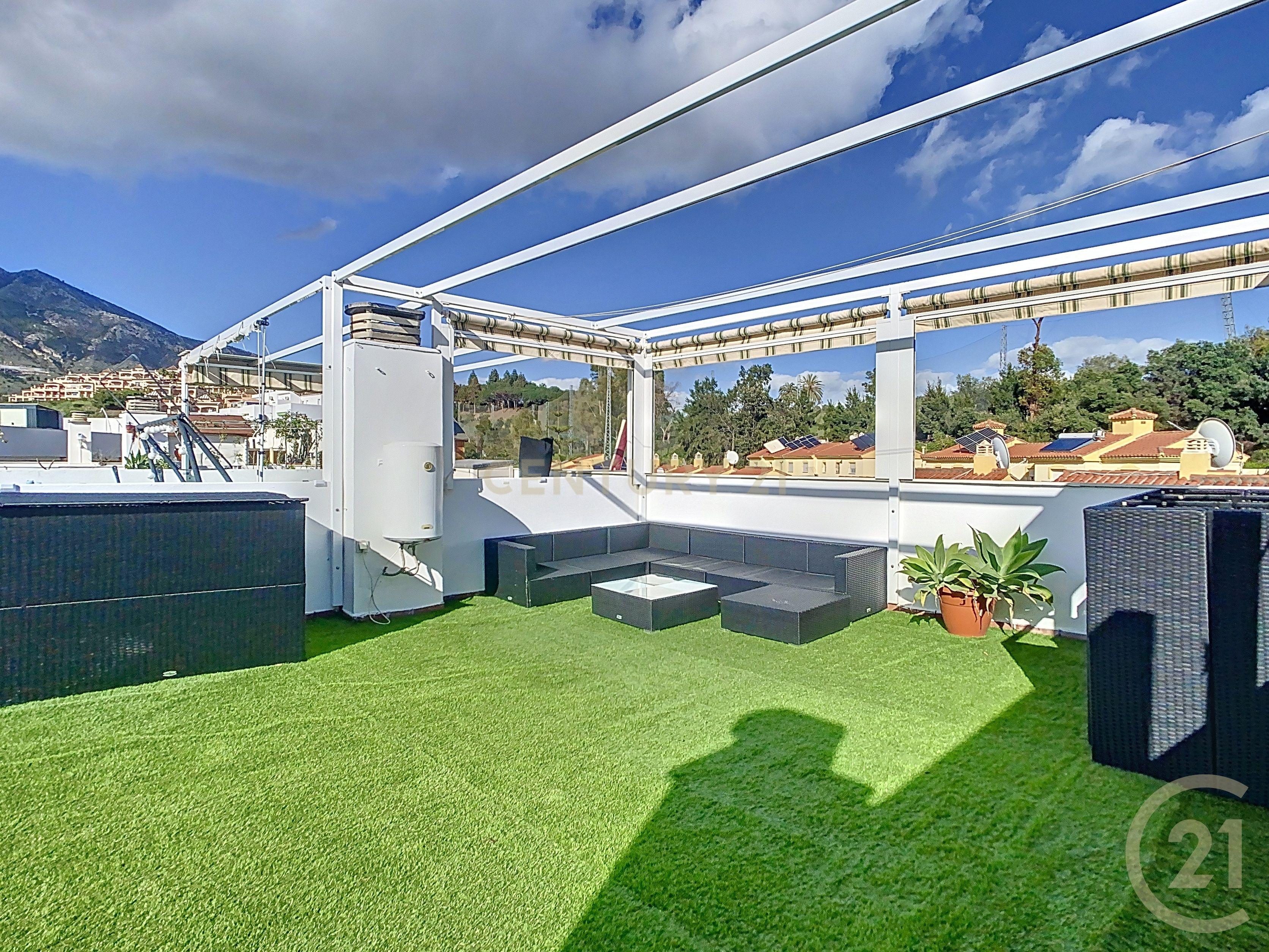 Apartamento Renovado com Vista Panorâmica em Málaga - Image 20