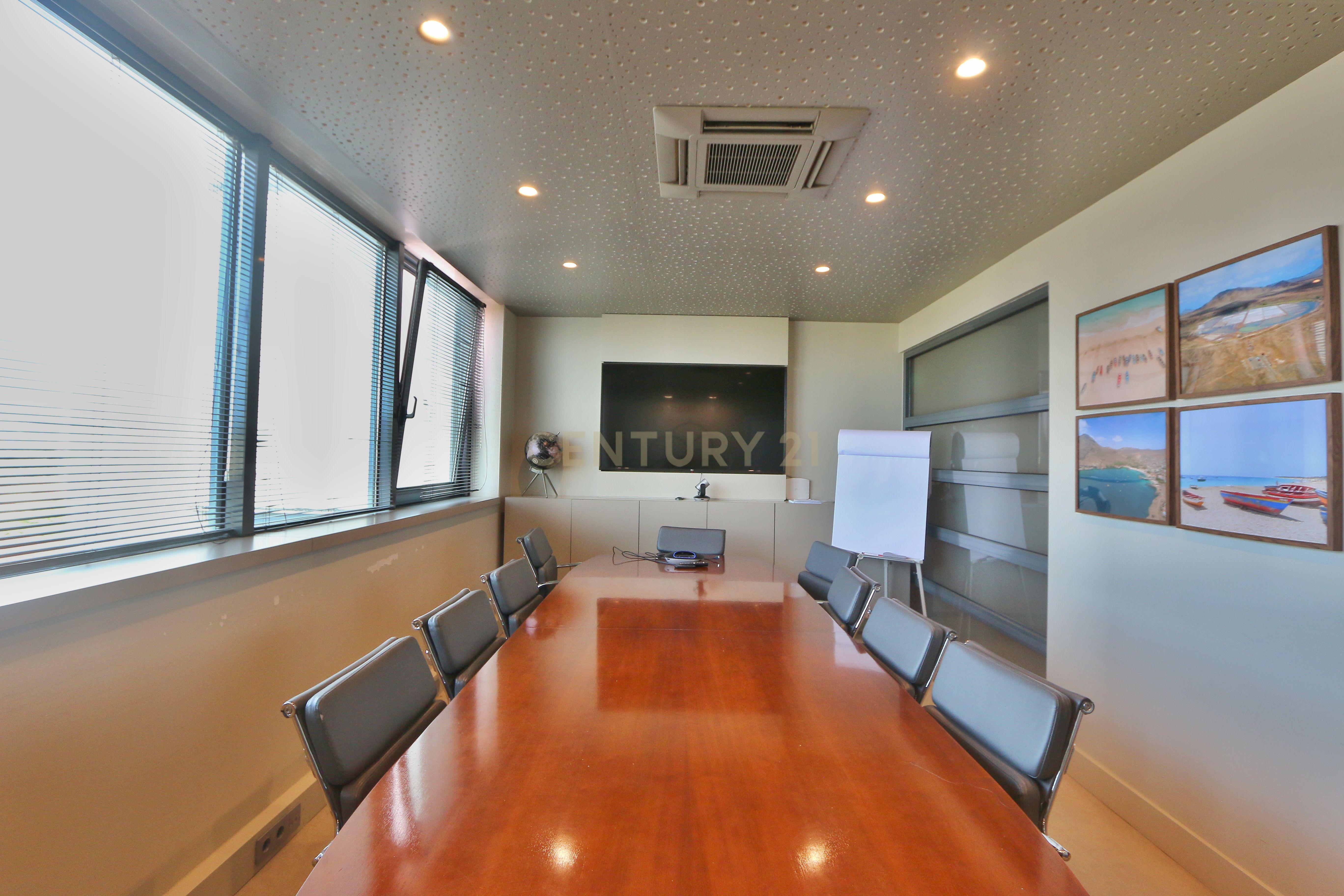Escritório de 276 m² no Centro Empresarial de Telheiras – Lisboa - Image 5