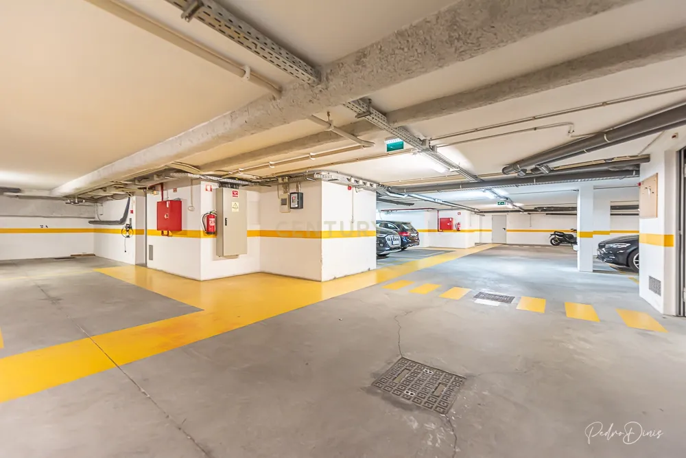 Apartamento de LUXO com 5 Assoalhadas nos EDIFICIOS TERRAZZO - Image 39