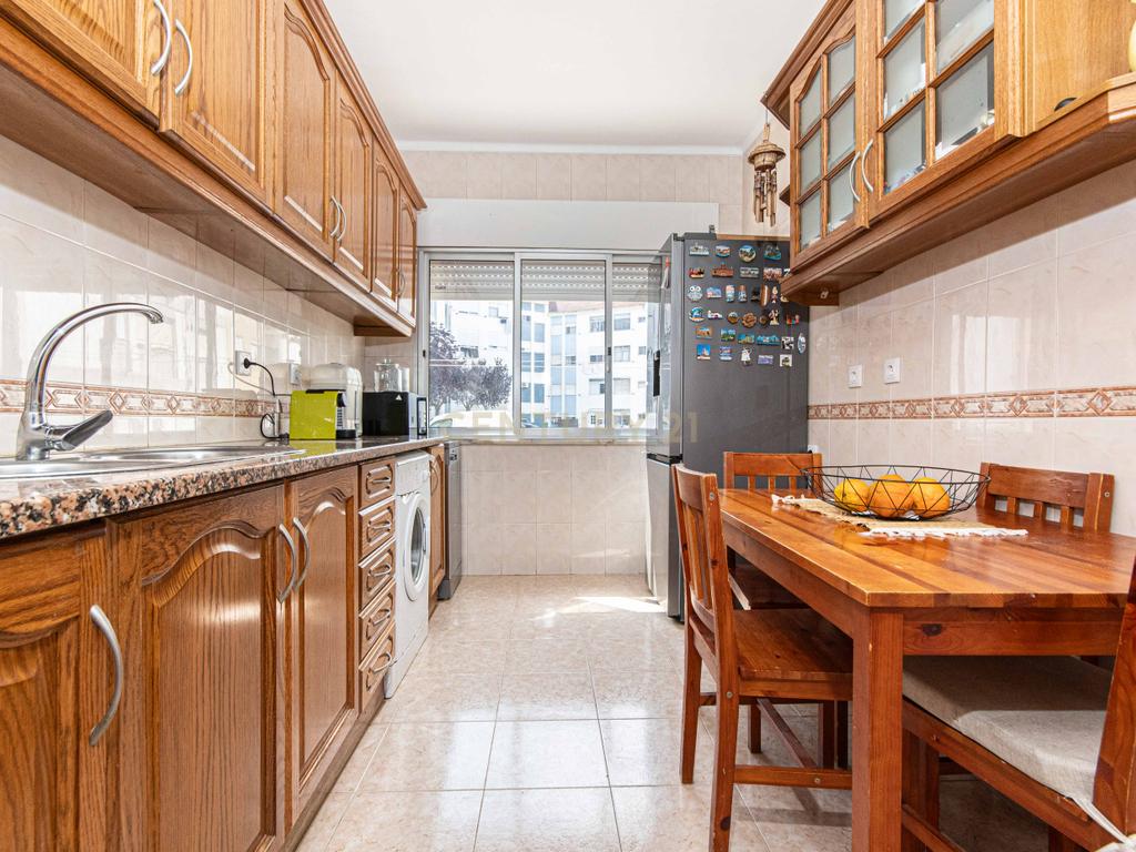 Apartamento T2 Moita – Ideal para Habitação Própria ou Investimento! - Image 14