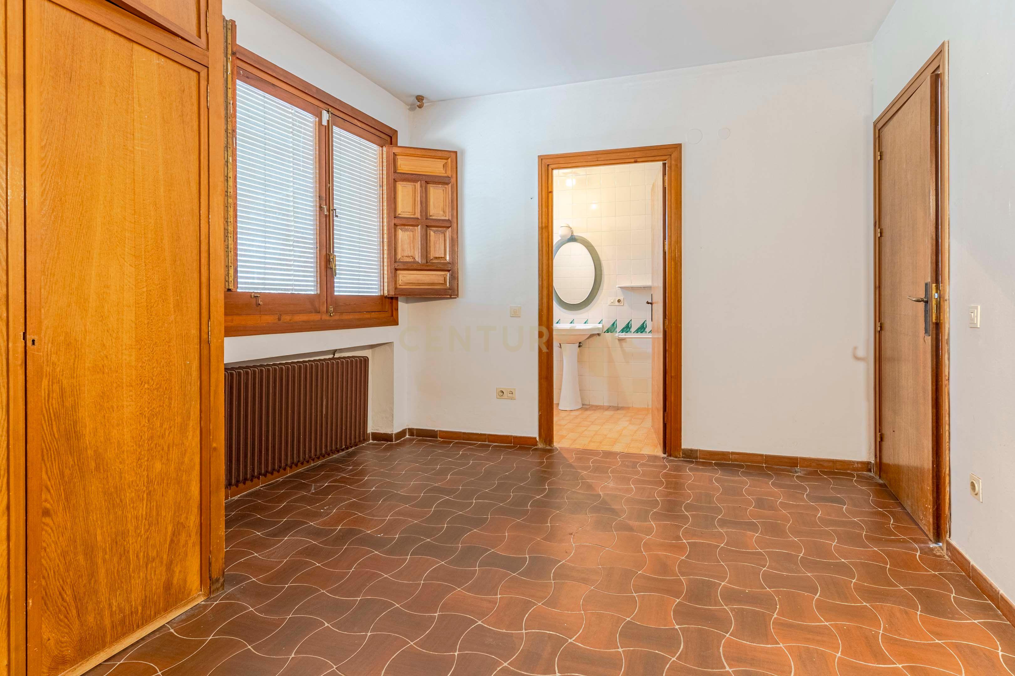 undefined - Image 41