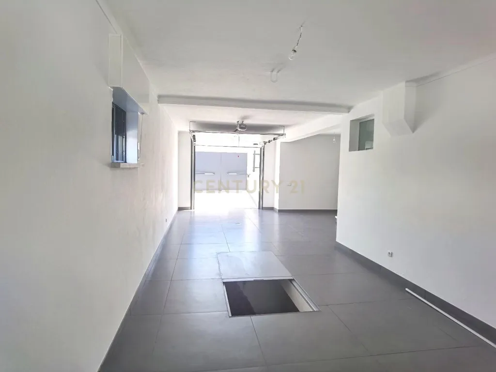 Moradia T8 Isolada - Aires - Palmela - Image 36