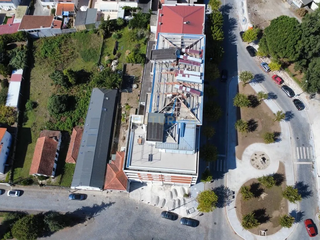 Loja para venda ou arrendamento em Vila das Aves - Image 42