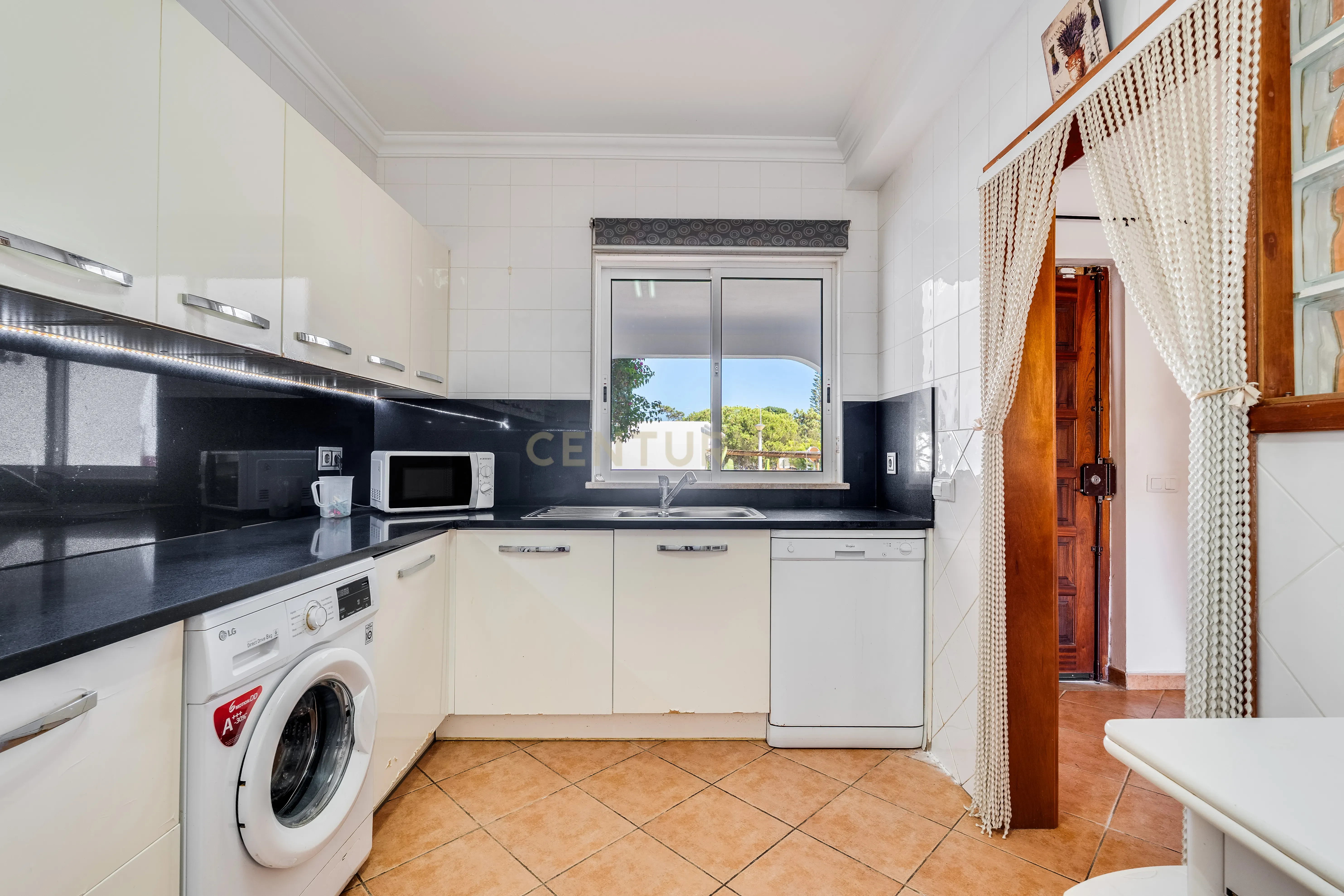 Moradia T2 à venda em Albufeira e Olhos de Água, Albufeira — foto 8