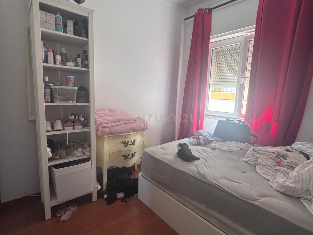 Apartamento T2 Queluz - Image 9