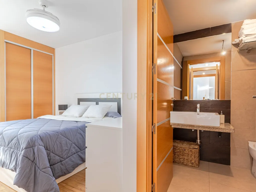 Apartamento T2 com Terraço em Granada, Andalucía - Image 17