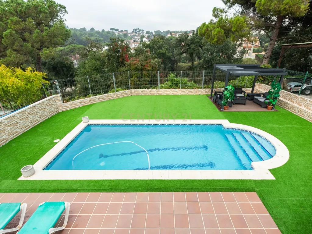 Casa independent amb piscina i amplis espais a Cal Artigues, Lliçà d’Amunt - Image 42