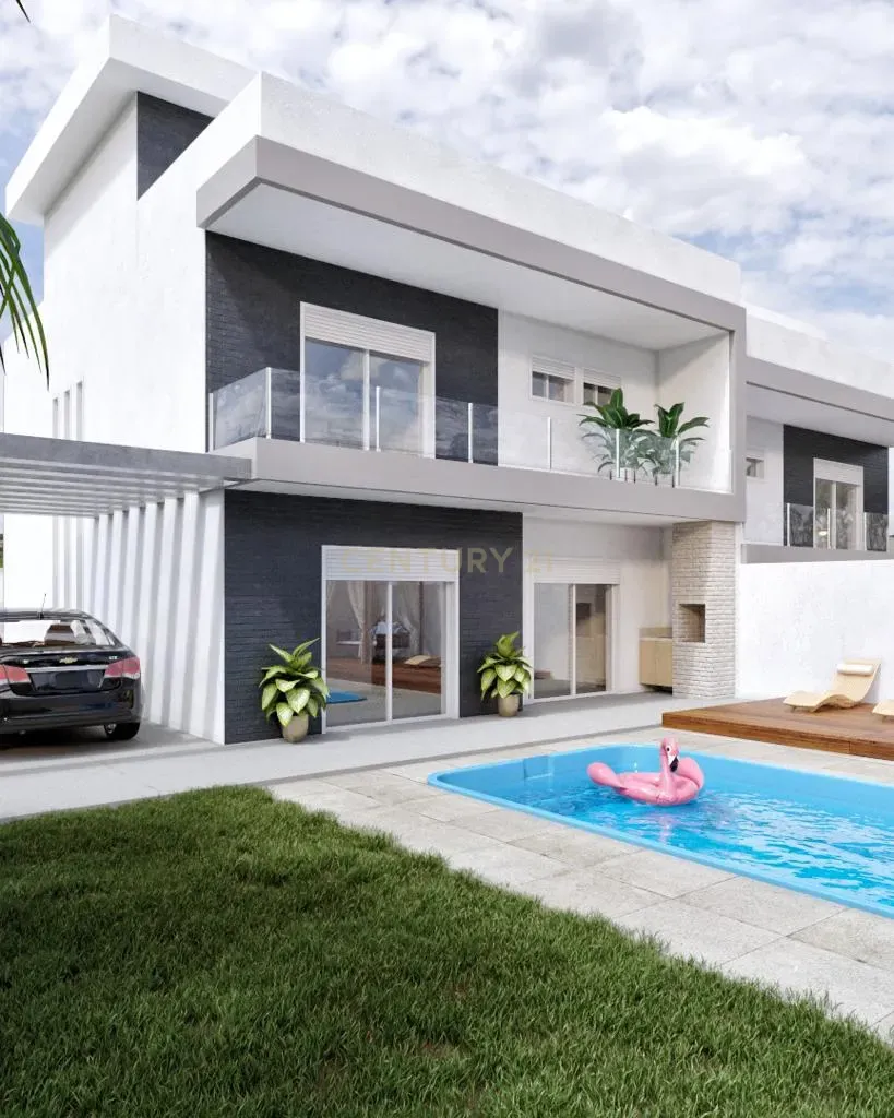 Moradia T4 com piscina - Image 1