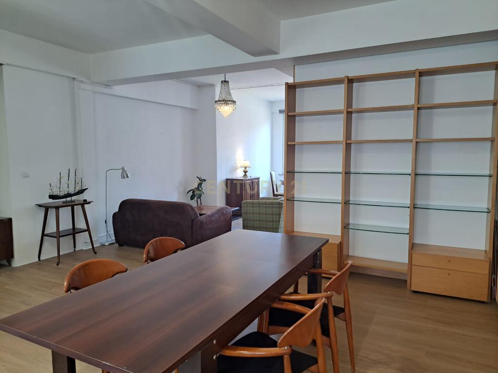 T0, Open-Space com 78 m², na Costa do Castelo - Image 9