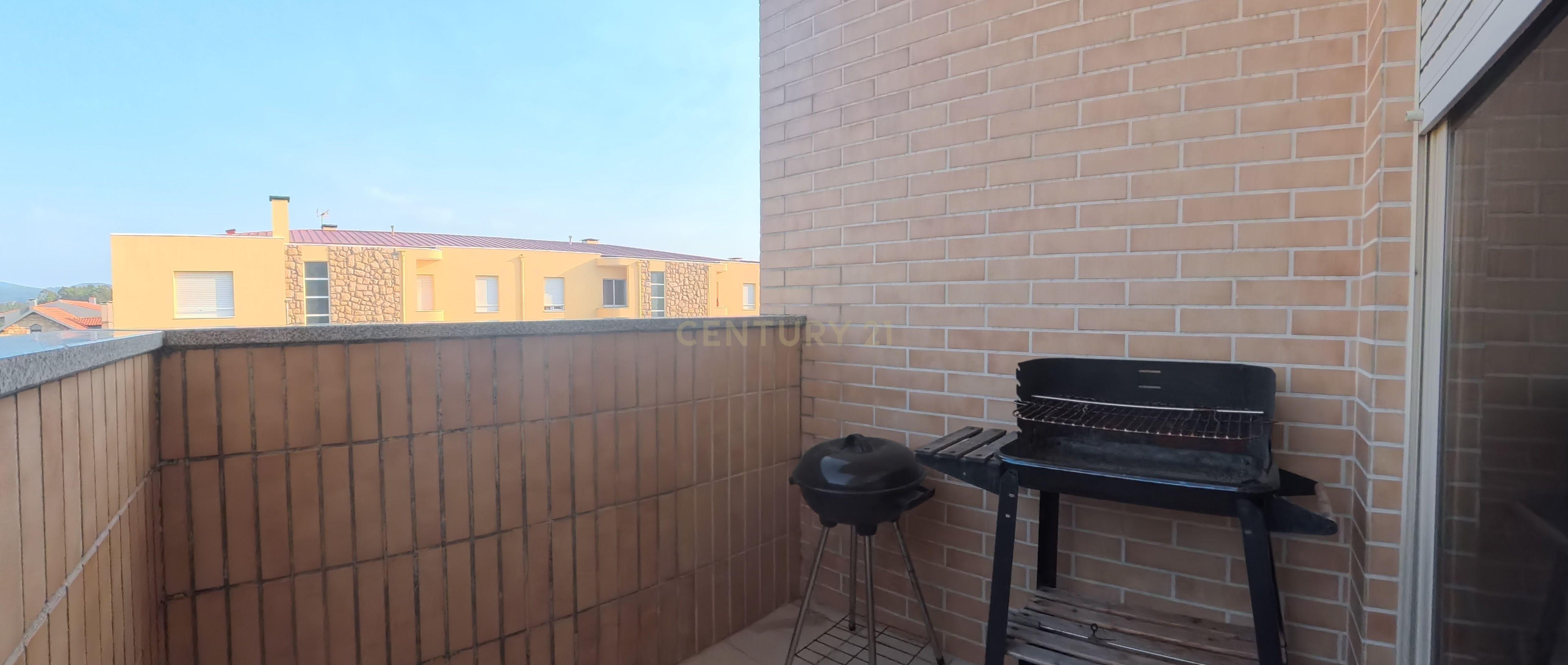 Fotografia 6 de T3 em Forjães com 110 m², Garagem Fechada e Vista Desafogada