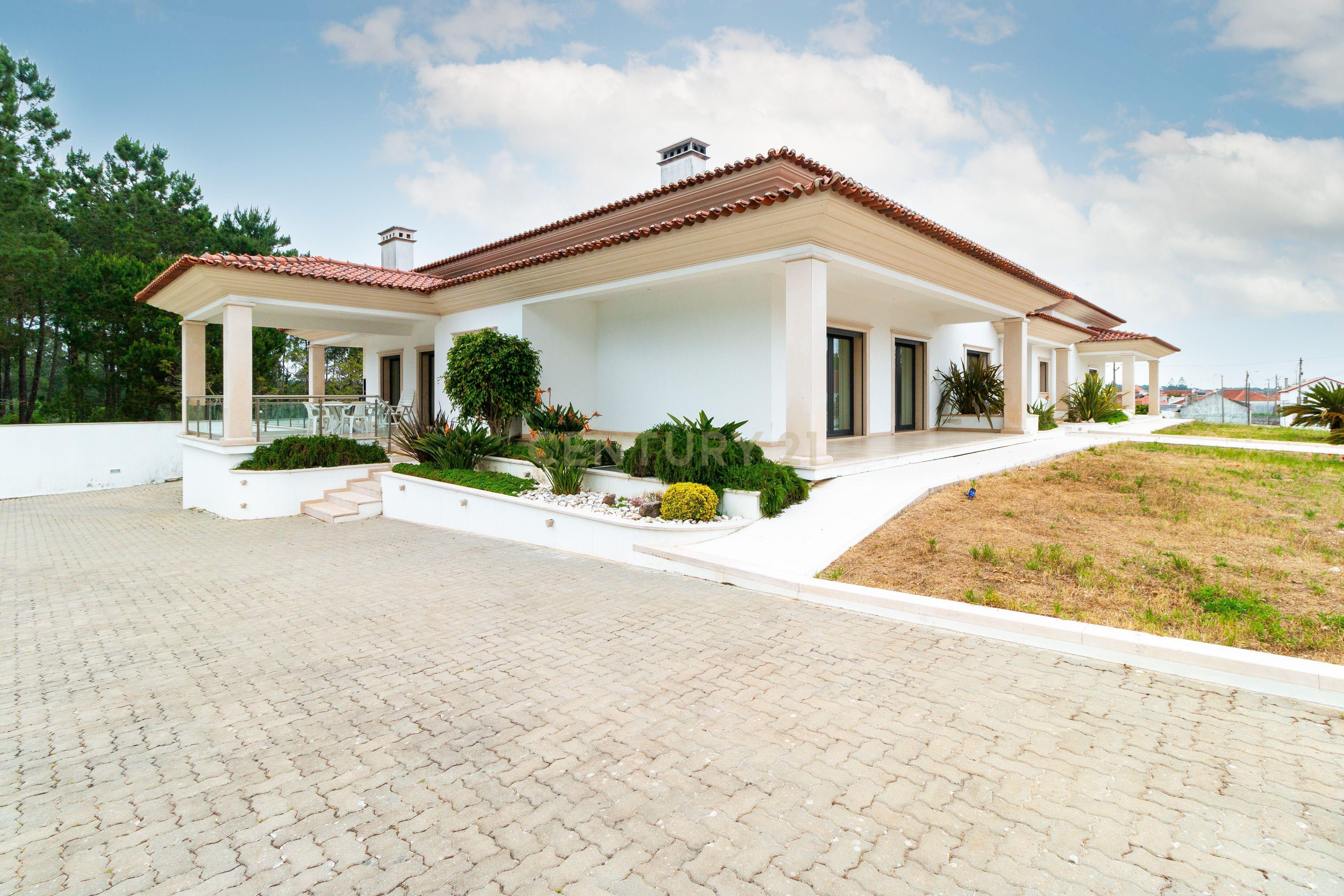 Excelente Moradia T5 terrea - Image 43