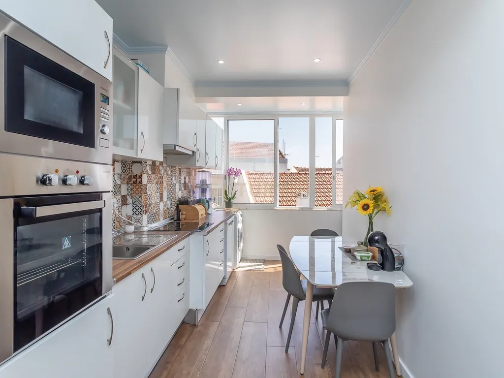 Apartamento Renovado em Vila Franca de Xira, Lisboa - Image 9