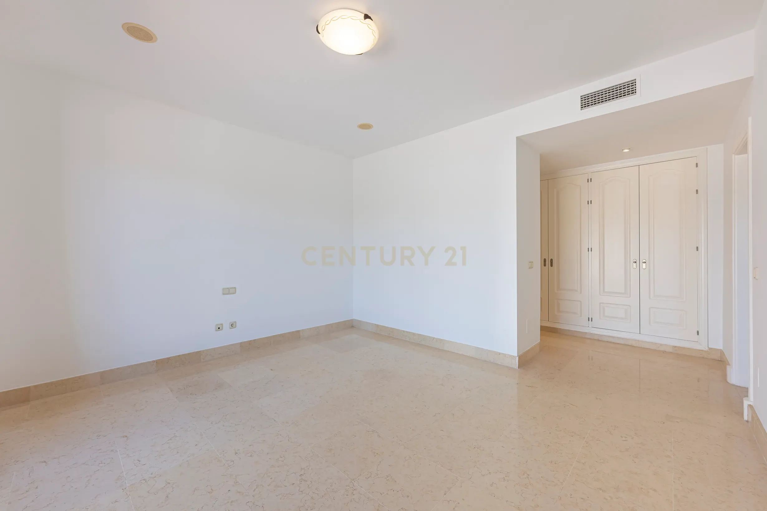 Penthouse de luxo com 4 quartos em Capanes del Golf, Benahavís - Vistas panorâmicas e serviços exclusivos - Image 23