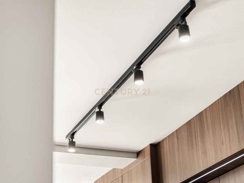 Apartamento T3 Totalmente Renovado - Image 4