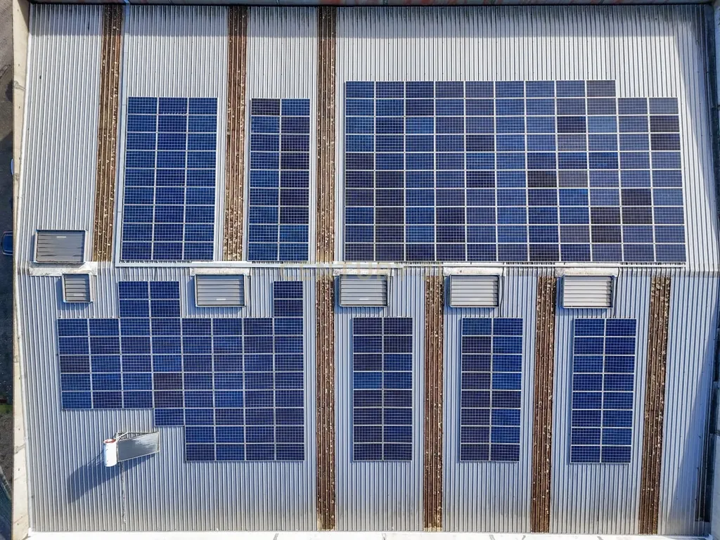 Armazém Industrial junto à Campo Oeste em A-dos-Cunhados - Image 10
