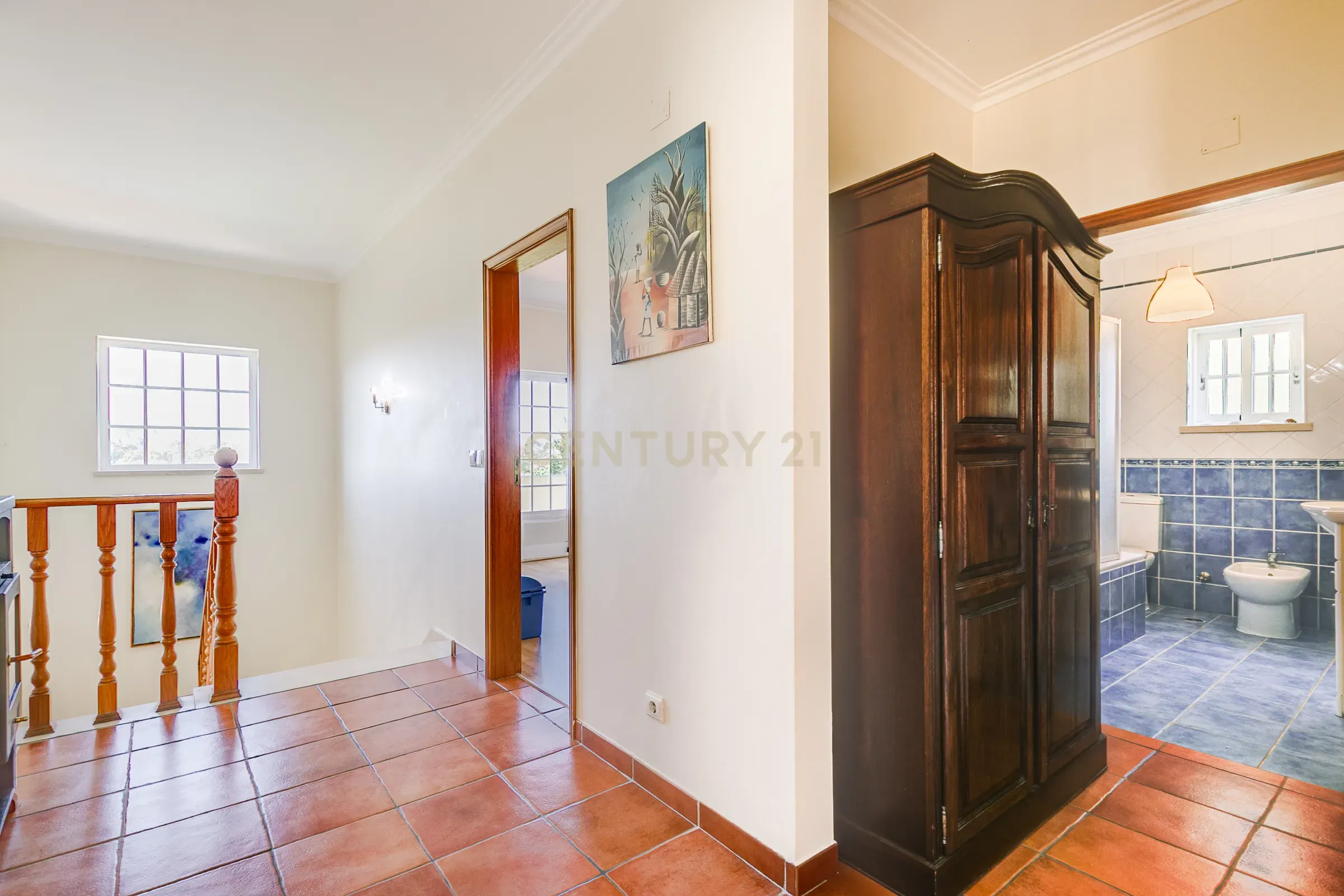 Moradia Rural T4 com Piscina e Jardim — Entre Setúbal e Lisboa - Image 31