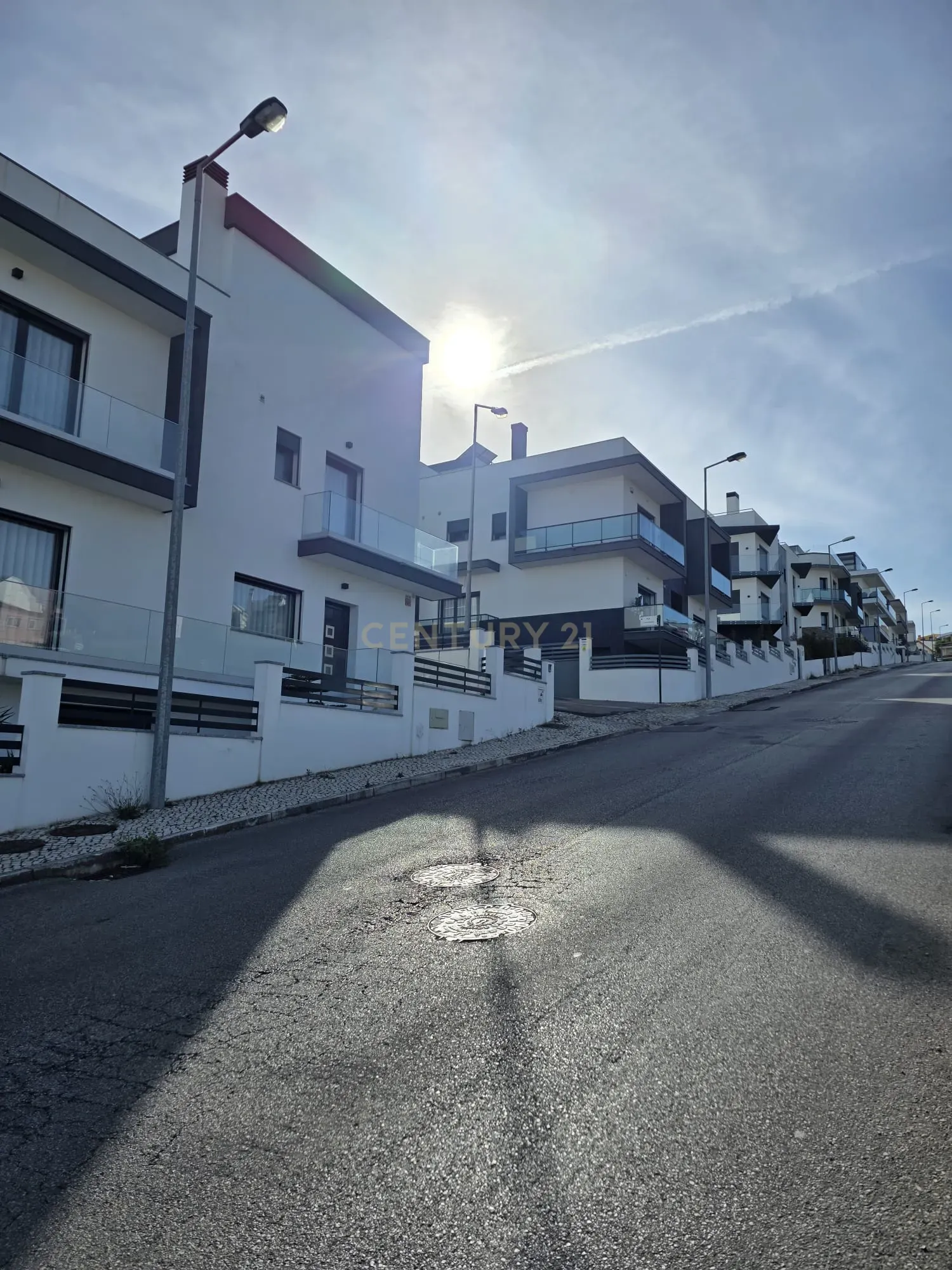 Fotografia 4 de Terreno Urbano em Famões - Trigache