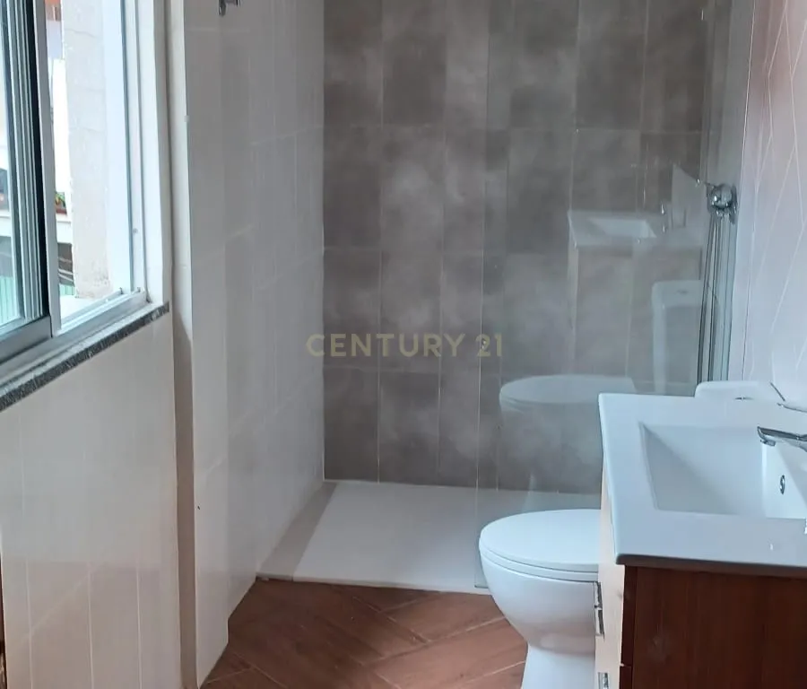 Moradia T2 em Silgueiros, Viseu - Image 12