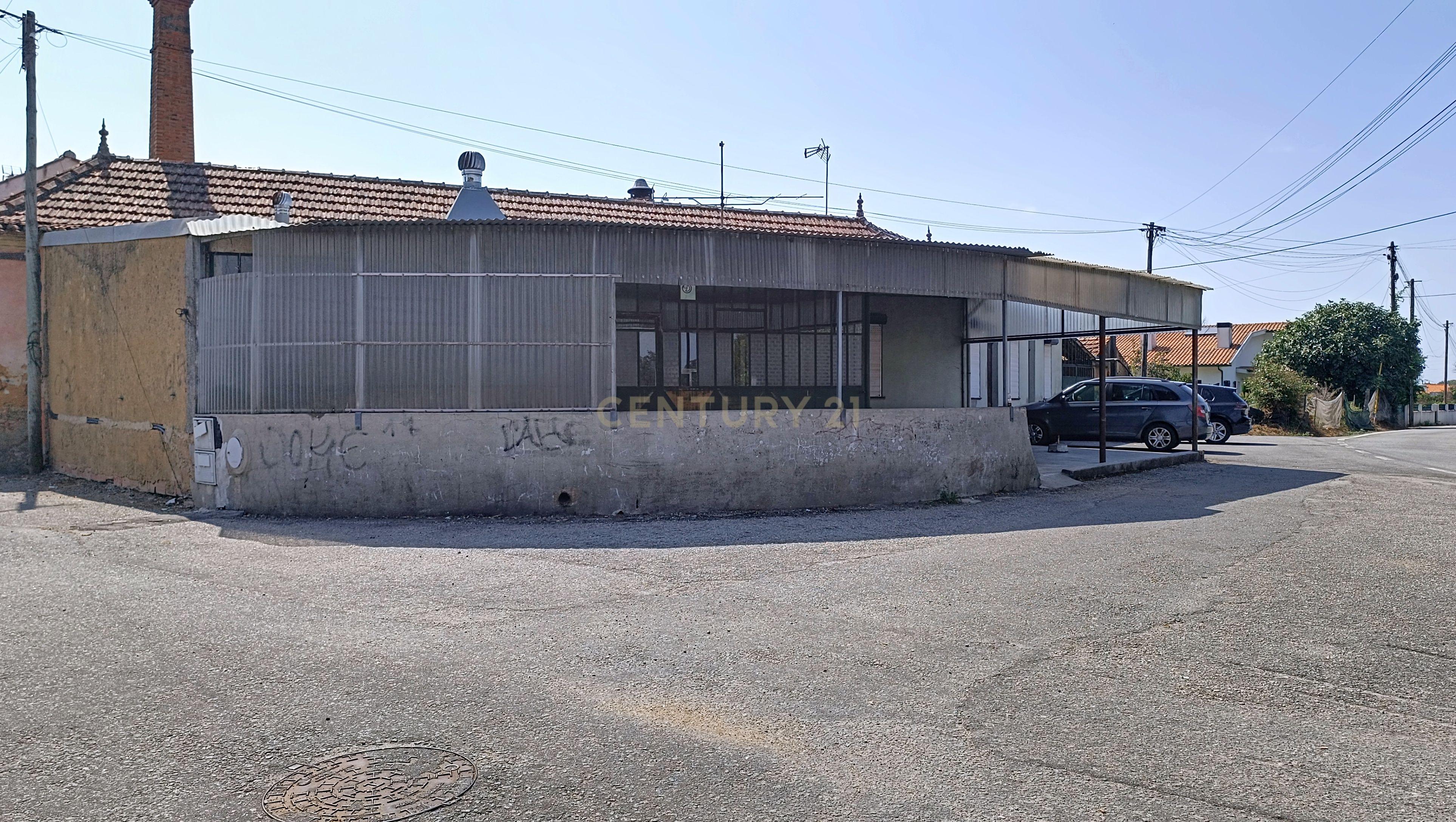 Trespasse de Snack-Bar em Santiais, Estarreja