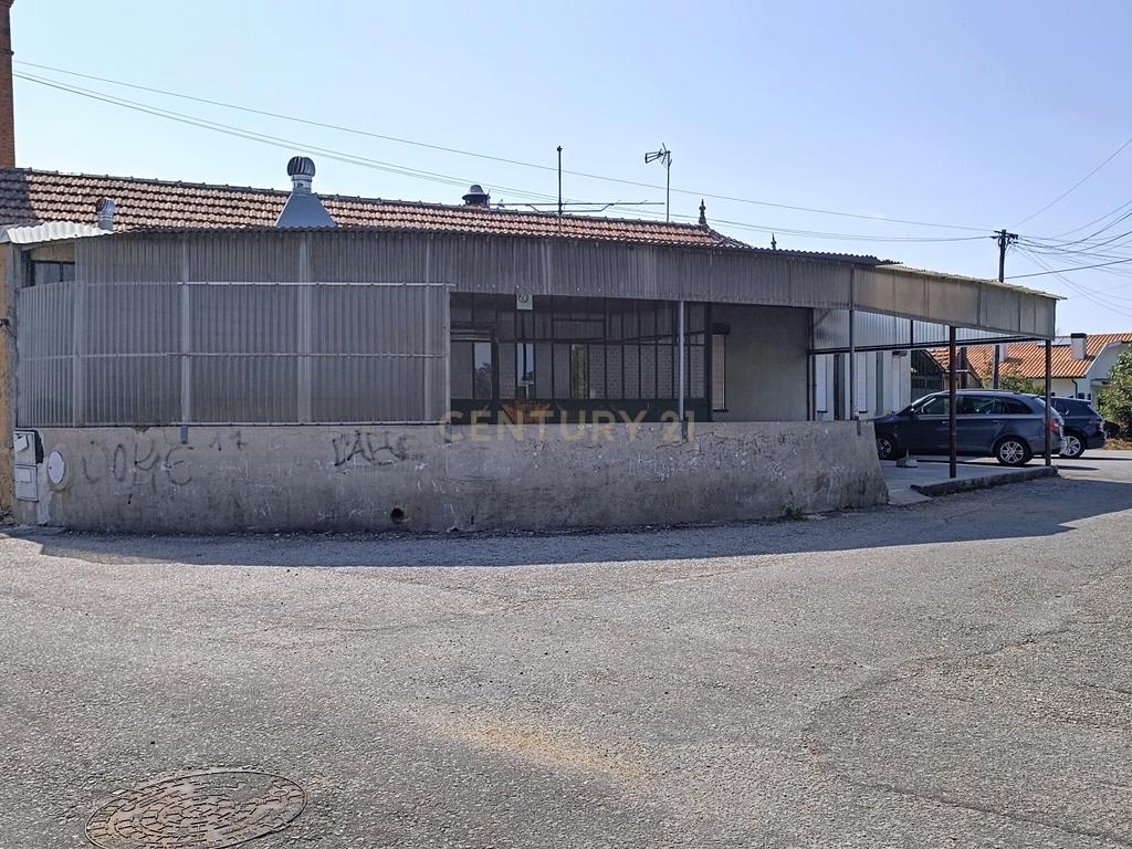 Trespasse de Snack-Bar em Santiais, Estarreja - Image 1